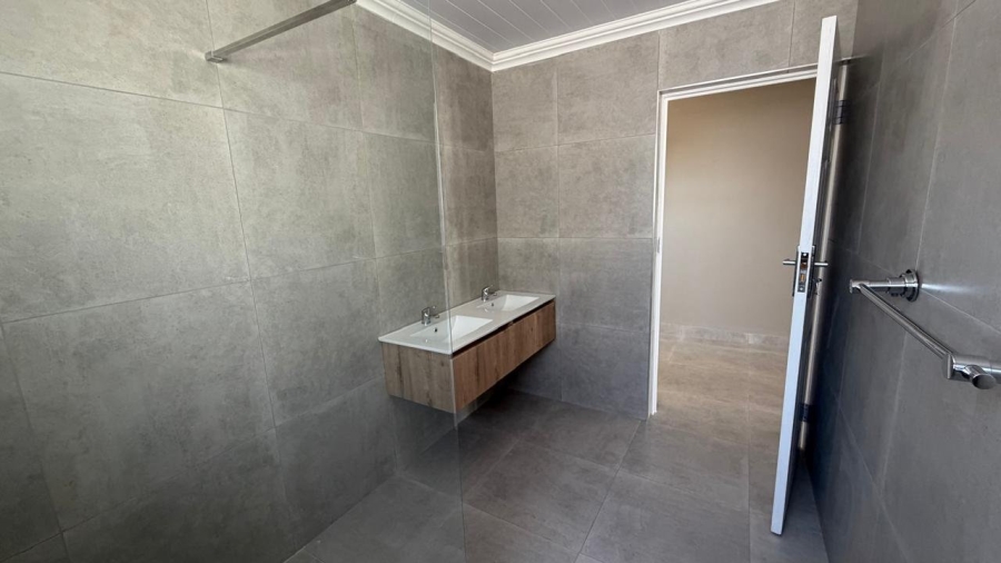 3 Bedroom Property for Sale in Velddrif Western Cape